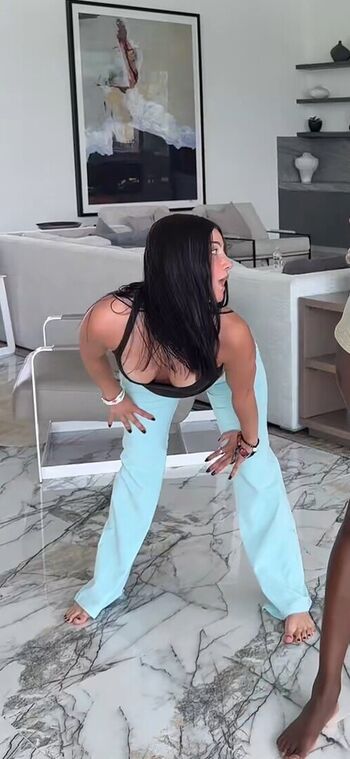 Charli d amelio page leaked private photo uncensored HD quality
