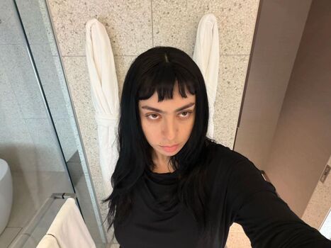 Charli xcx page leaked private photo uncensored HD quality