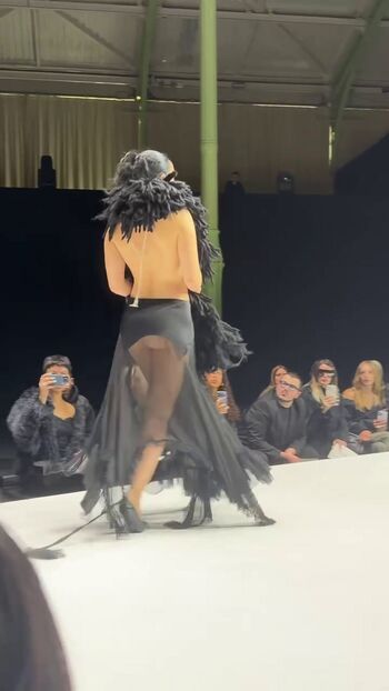 Charli xcx page leaked private photo uncensored HD quality