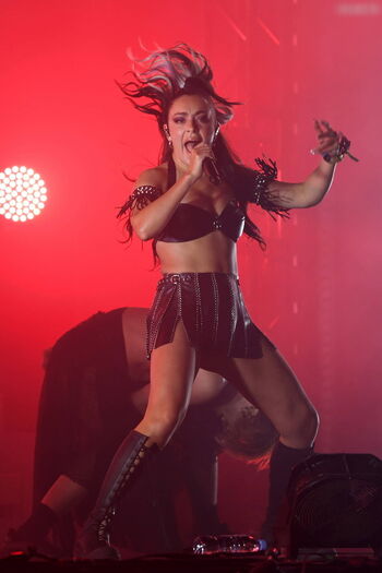 Charli xcx page leaked private photo uncensored HD quality