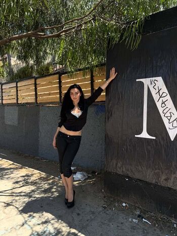Charli xcx page leaked private photo uncensored HD quality