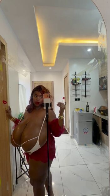Chioma lovv leaked private photo uncensored HD quality