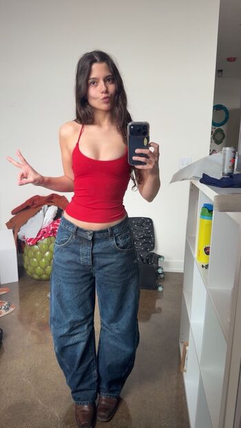 Chloeforero  page leaked private photo uncensored HD quality