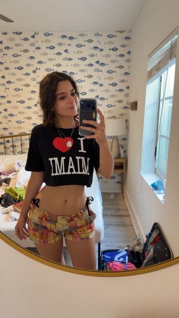 Chloeforero  page leaked private photo uncensored HD quality