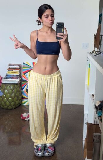 Chloeforero leaked private photo uncensored HD quality