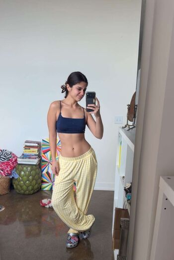 Chloeforero leaked private photo uncensored HD quality