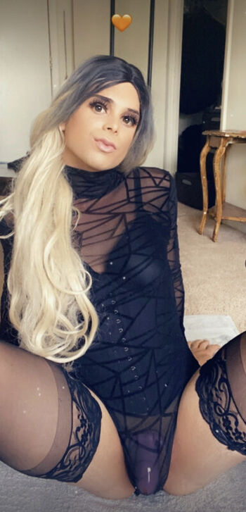 Christinayurie leaked private photo uncensored HD quality