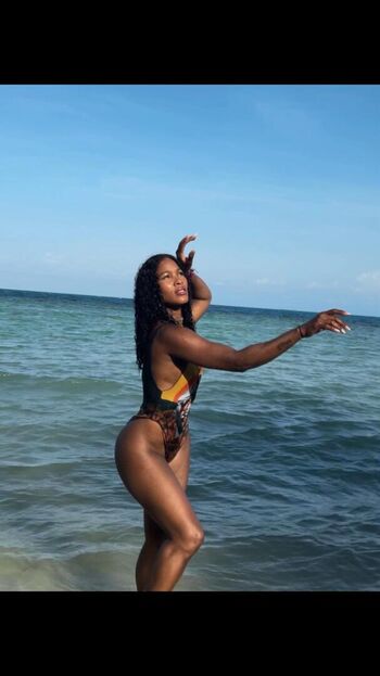 Clara sorzano page leaked private photo uncensored HD quality