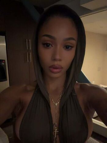 Coi leray page leaked private photo uncensored HD quality