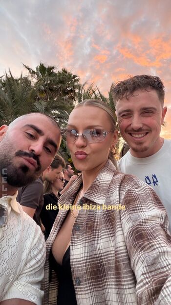 Dagi bee leaked private photo uncensored HD quality