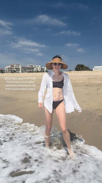Danielle panabaker page leaked private photo uncensored HD quality