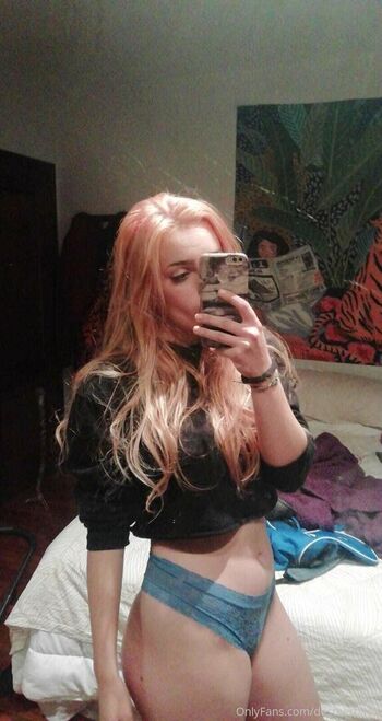 Destherhada leaked private photo uncensored HD quality
