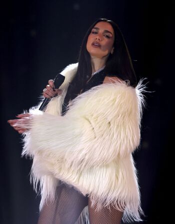 Dua lipa  page leaked private photo uncensored HD quality