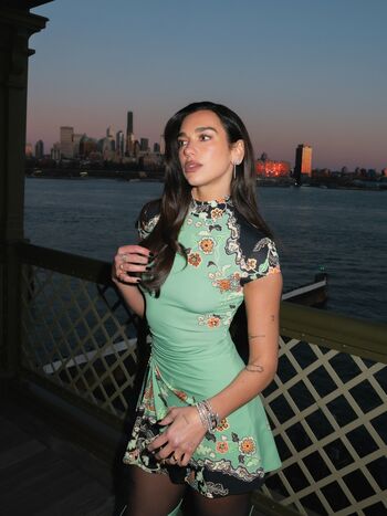 Dua lipa  page leaked private photo uncensored HD quality