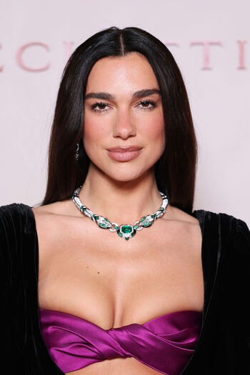 Dua lipa  page leaked private photo uncensored HD quality