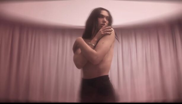 Dua lipa  page leaked private photo uncensored HD quality
