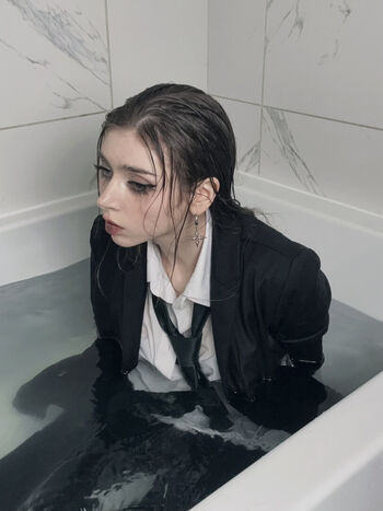 Duckie cos page leaked private photo uncensored HD quality