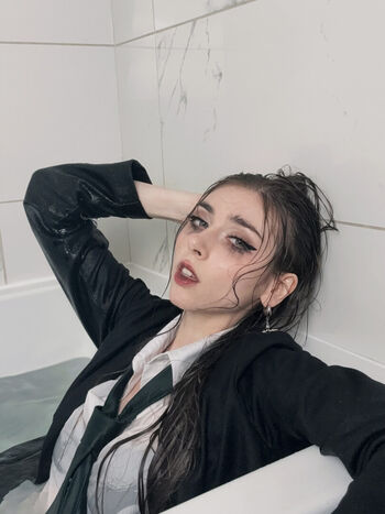 Duckie cos page leaked private photo uncensored HD quality