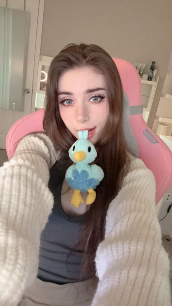 Duckie cos leaked private photo uncensored HD quality