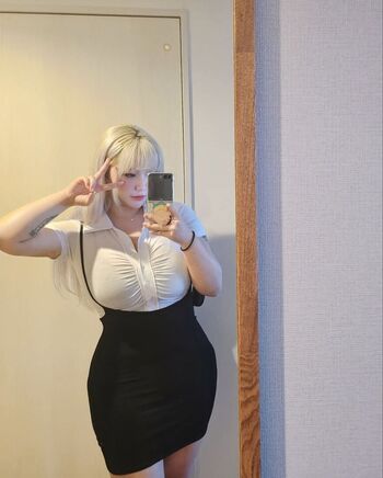 E chi h leaked private photo uncensored HD quality