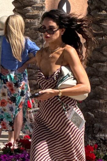 Eiza gonzalez  page leaked private photo uncensored HD quality