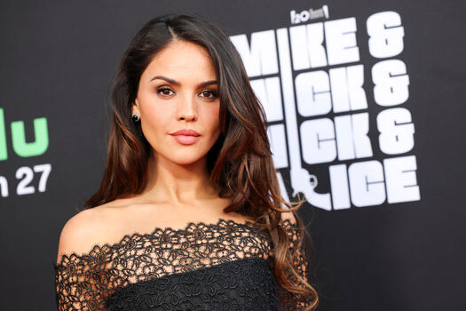 Eiza gonzalez  page leaked private photo uncensored HD quality