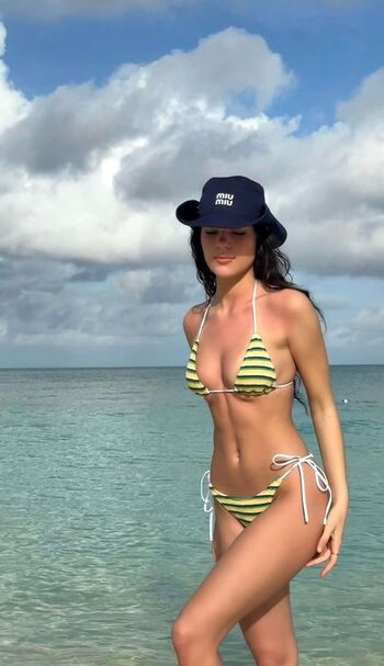 Ella mendelsohn page leaked private photo uncensored HD quality