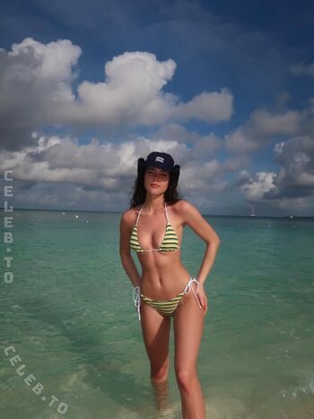 Ella mendelsohn page leaked private photo uncensored HD quality