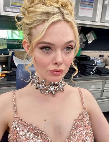 Elle fanning leaked private photo uncensored HD quality