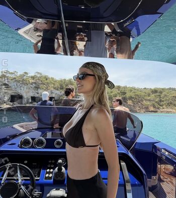 Emilia bte leaked private photo uncensored HD quality