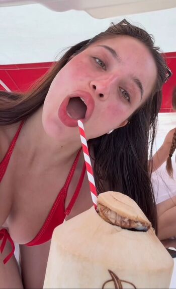 Emilia mernes page leaked private photo uncensored HD quality