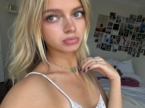 Emily kelavos leaked private photo uncensored HD quality