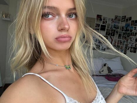Emily kelavos leaked private photo uncensored HD quality
