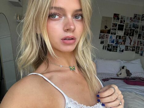 Emily kelavos leaked private photo uncensored HD quality