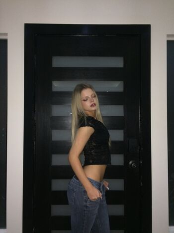 Emily kelavos leaked private photo uncensored HD quality