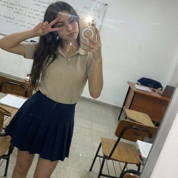 Emilysal leaked private photo uncensored HD quality