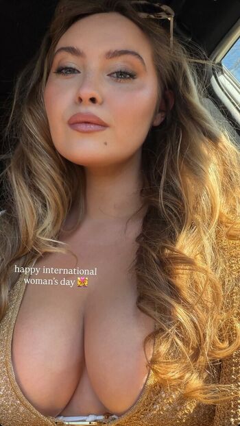 Erinmhk page leaked private photo uncensored HD quality