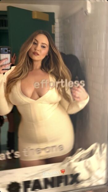 Erinmhk page leaked private photo uncensored HD quality