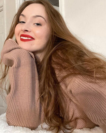 Erinmhk page leaked private photo uncensored HD quality