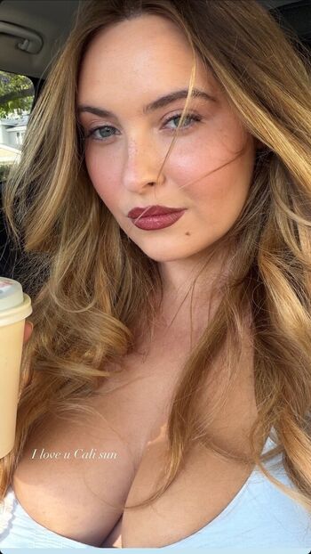 Erinmhk page leaked private photo uncensored HD quality