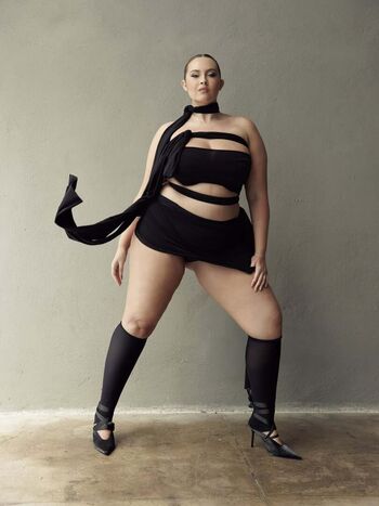Erinmhk leaked private photo uncensored HD quality