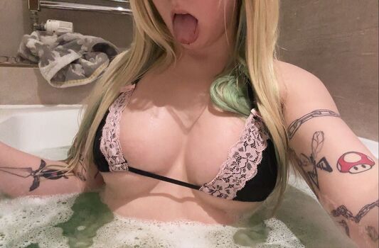 Evaviolet leaked private photo uncensored HD quality