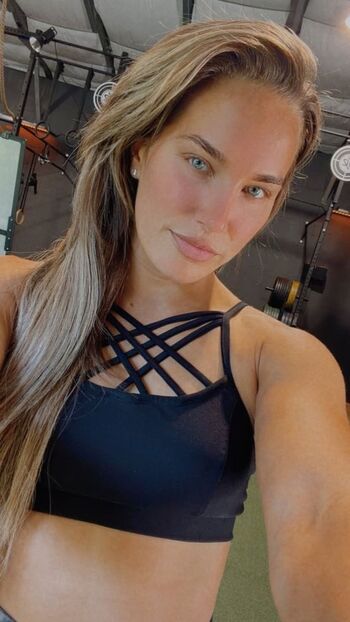 Fallon henley page leaked private photo uncensored HD quality