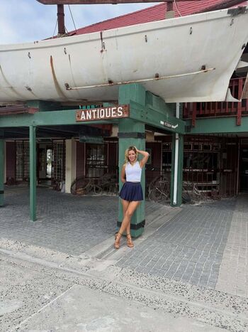 Fidan atalay page leaked private photo uncensored HD quality