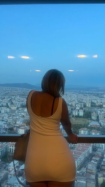 Fidan atalay page leaked private photo uncensored HD quality