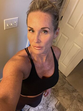 Fitsexylakecpl leaked private photo uncensored HD quality