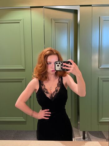 Francesca capaldi page leaked private photo uncensored HD quality