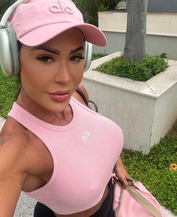 Gracyanne barbosa  page leaked private photo uncensored HD quality