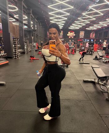 Gracyanne barbosa  page leaked private photo uncensored HD quality