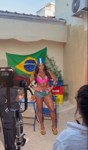Gracyanne barbosa  page leaked private photo uncensored HD quality